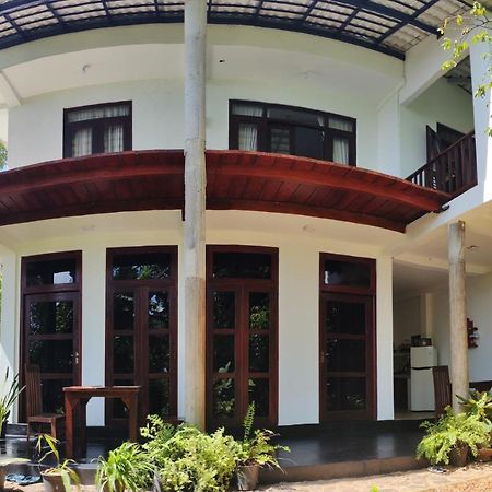 Arazo Villa Unawatuna Exterior foto