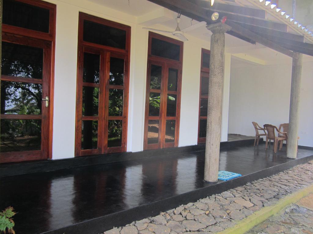 Arazo Villa Unawatuna Exterior foto